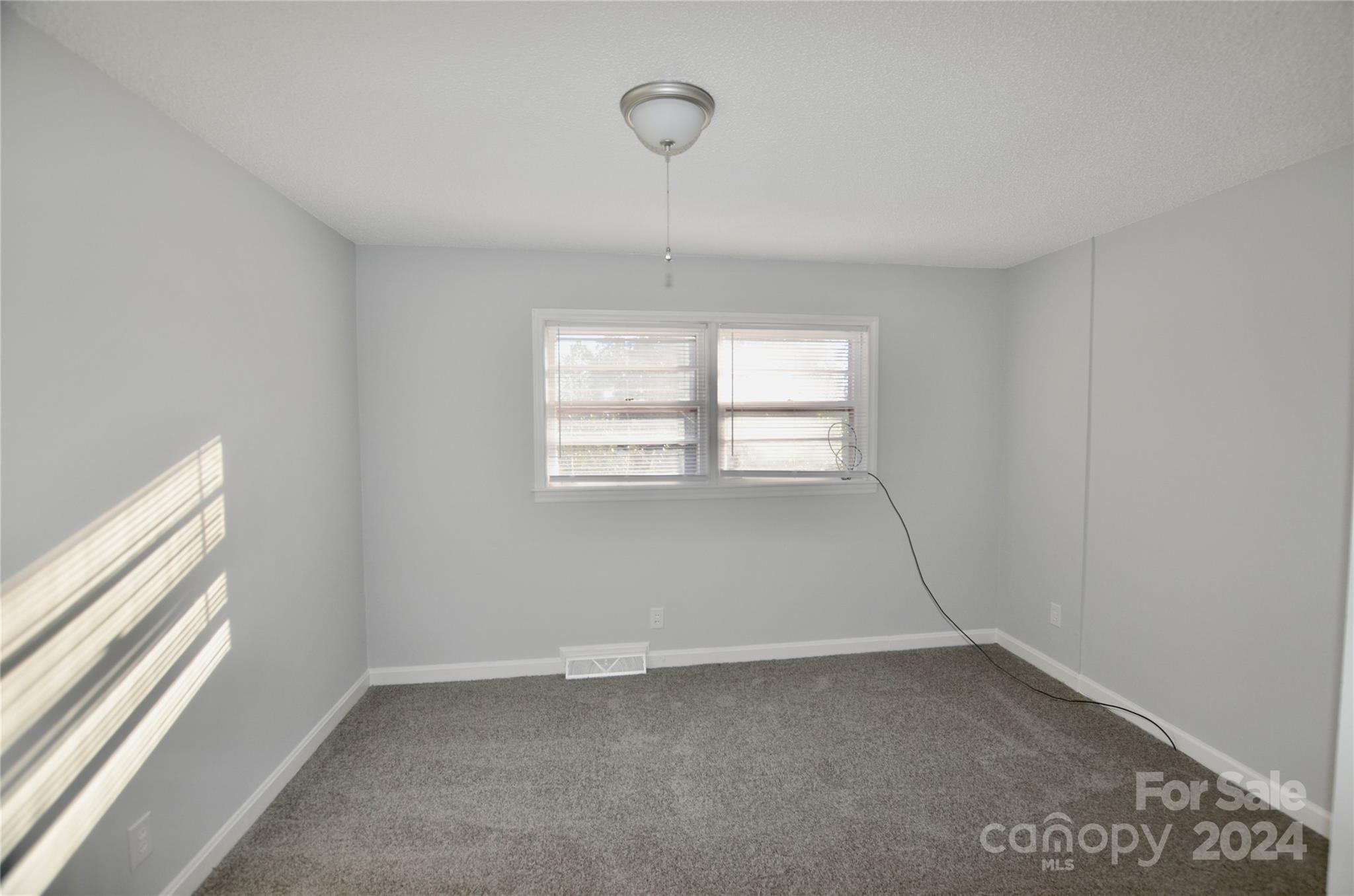 Pinecrest - Residential