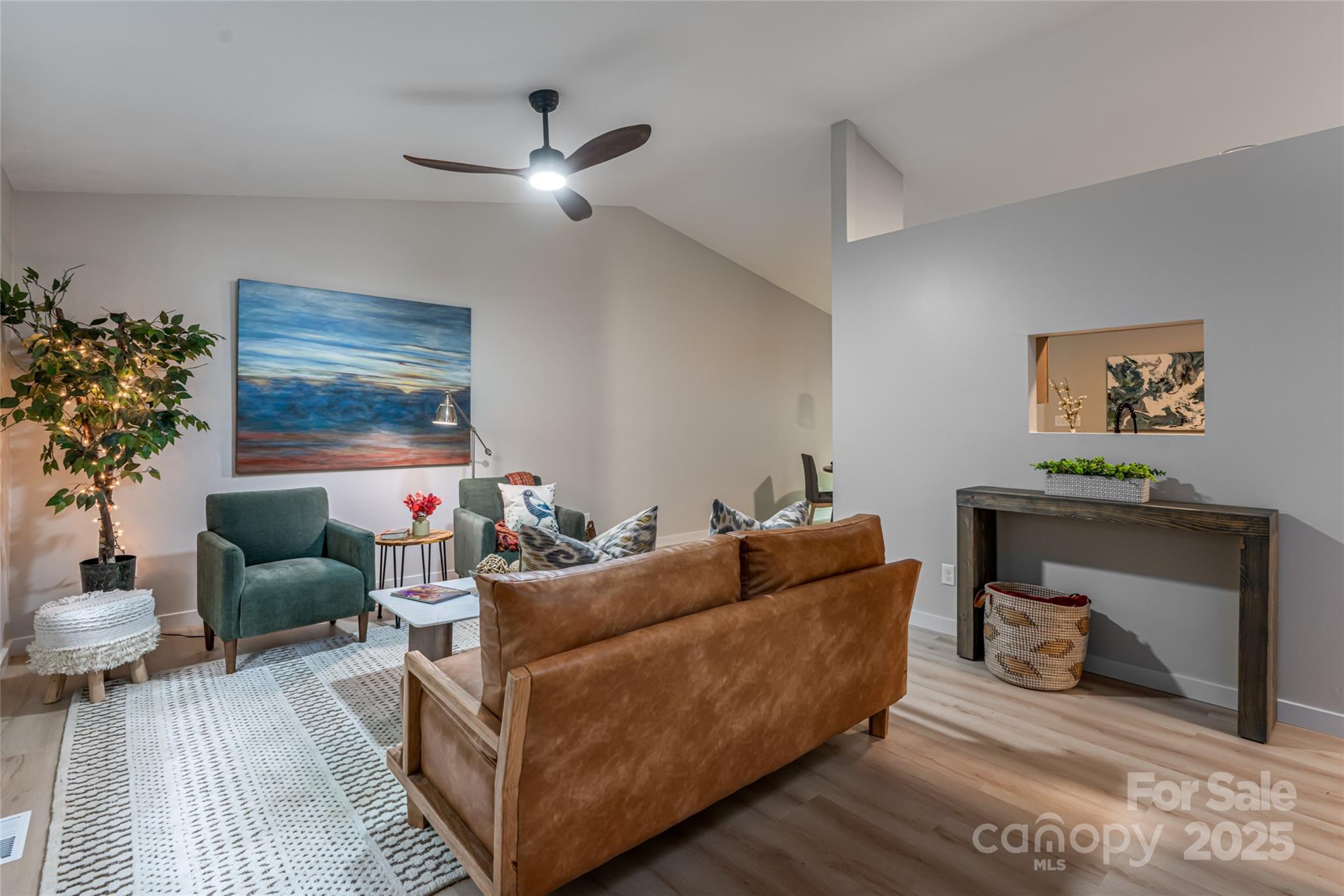 6 Valleywood Court