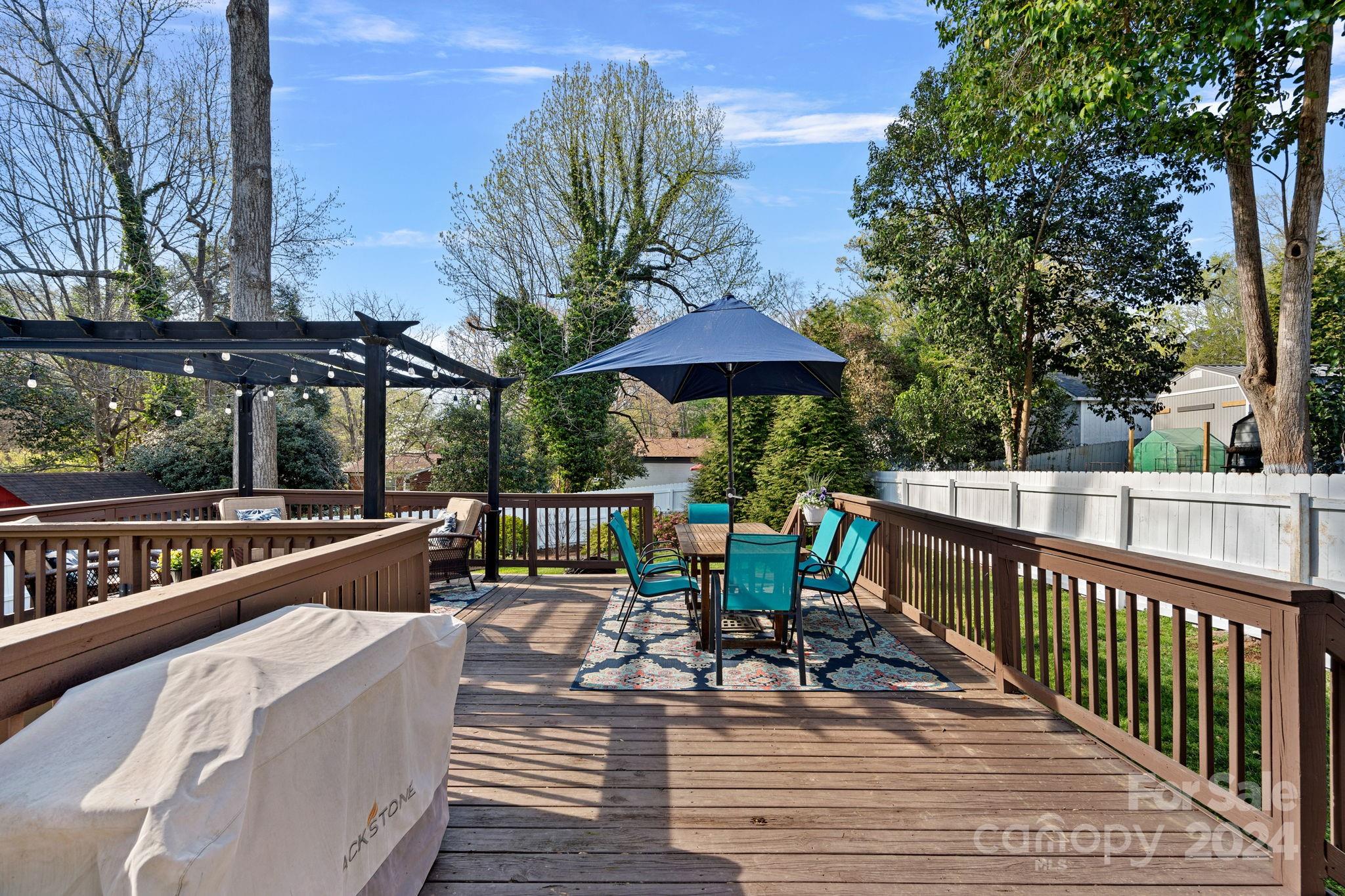 Amity Gardens - Residential