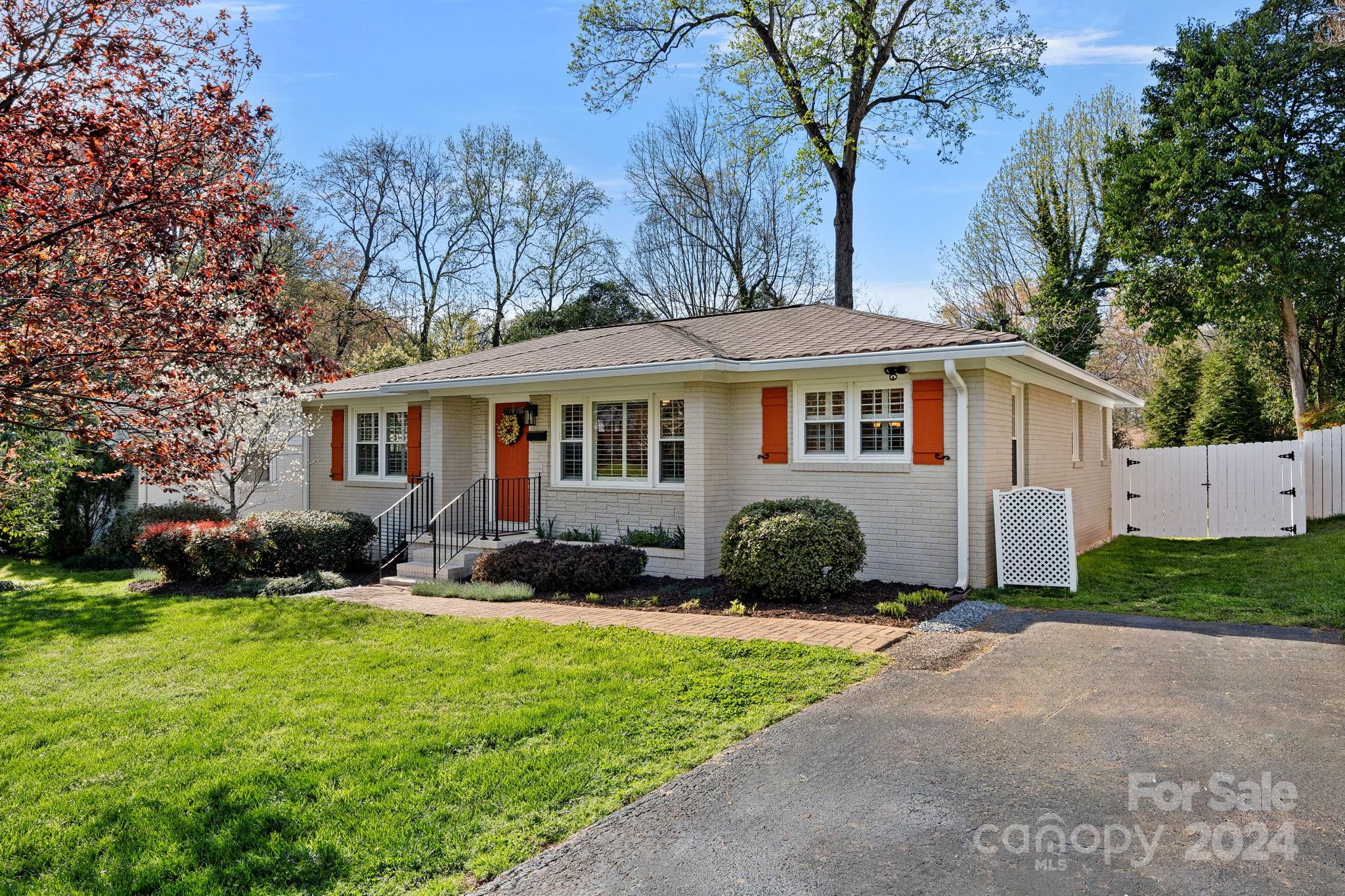 Amity Gardens - Residential