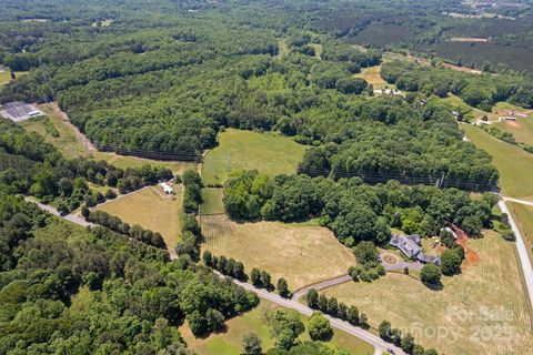 21121 Shearer Road 2 Davidson NC 28036
