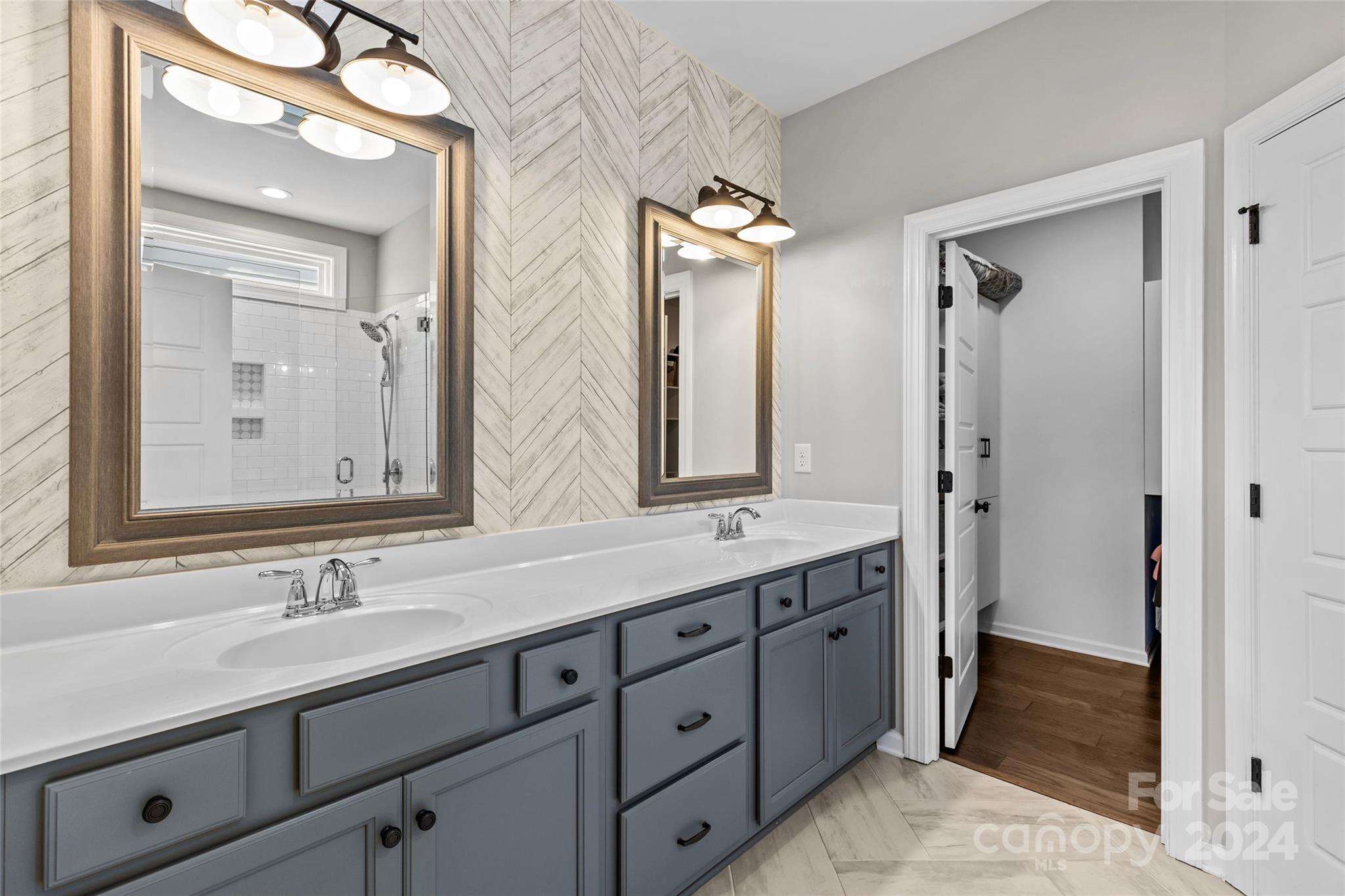 McLean Overlake - Residential