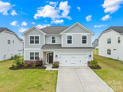 Photo of 3823 Dahlia Drive, Harrisburg, NC 28075 (MLS # 4372342)