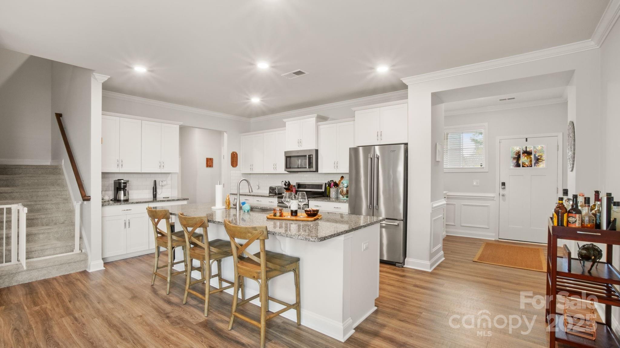3878 Fairlady Lane