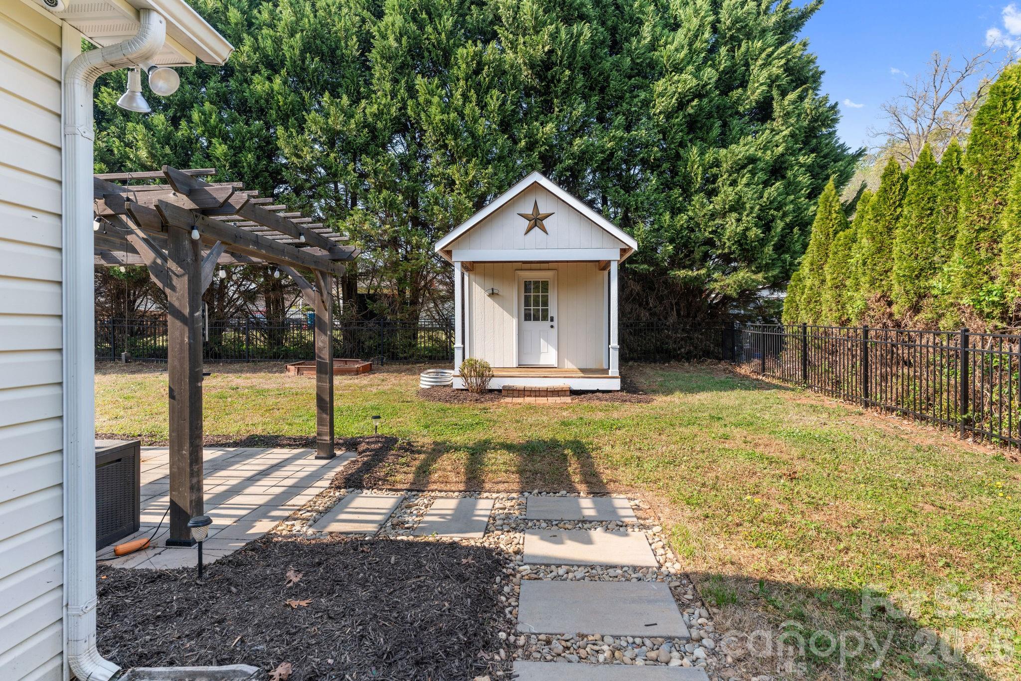 Linford Park - Residential