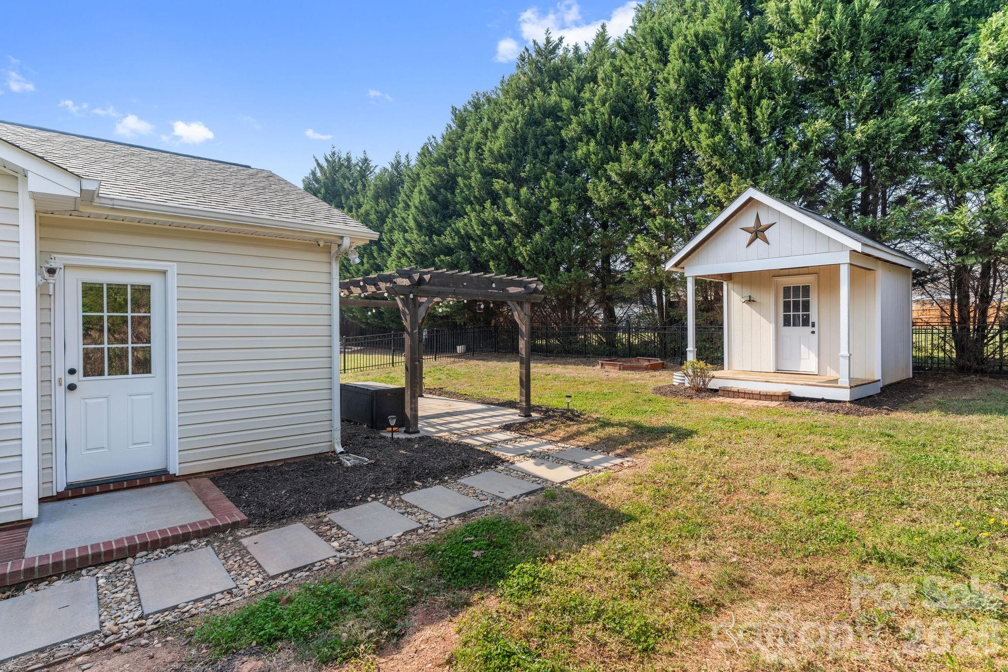 Linford Park - Residential