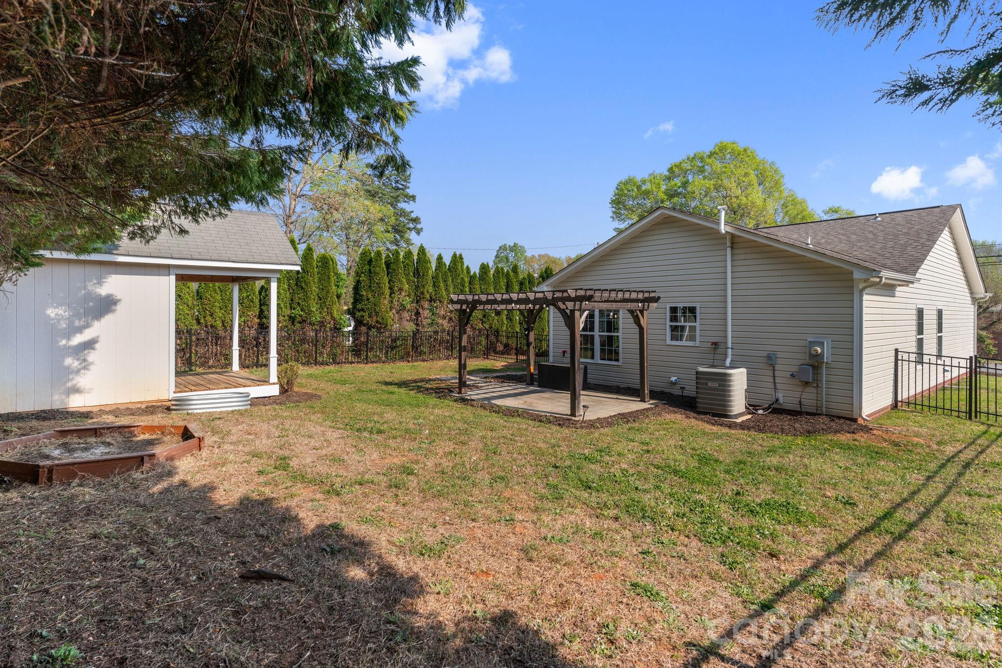 Linford Park - Residential