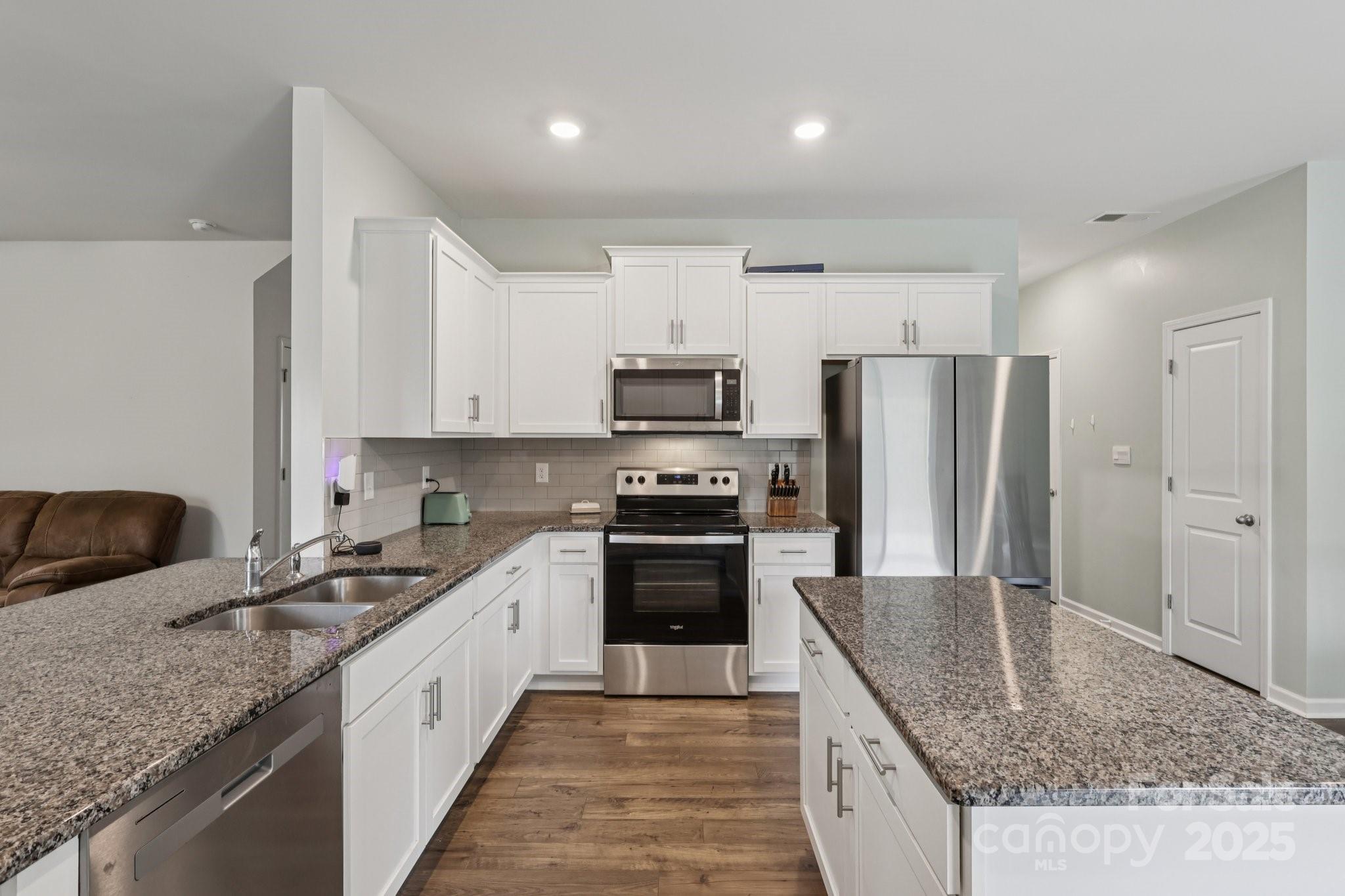 Crossroads - Residential