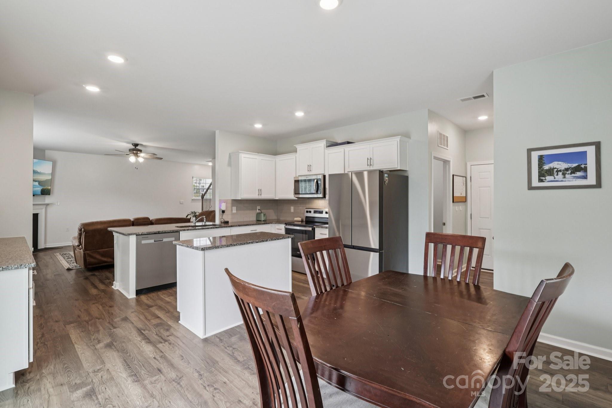 Crossroads - Residential