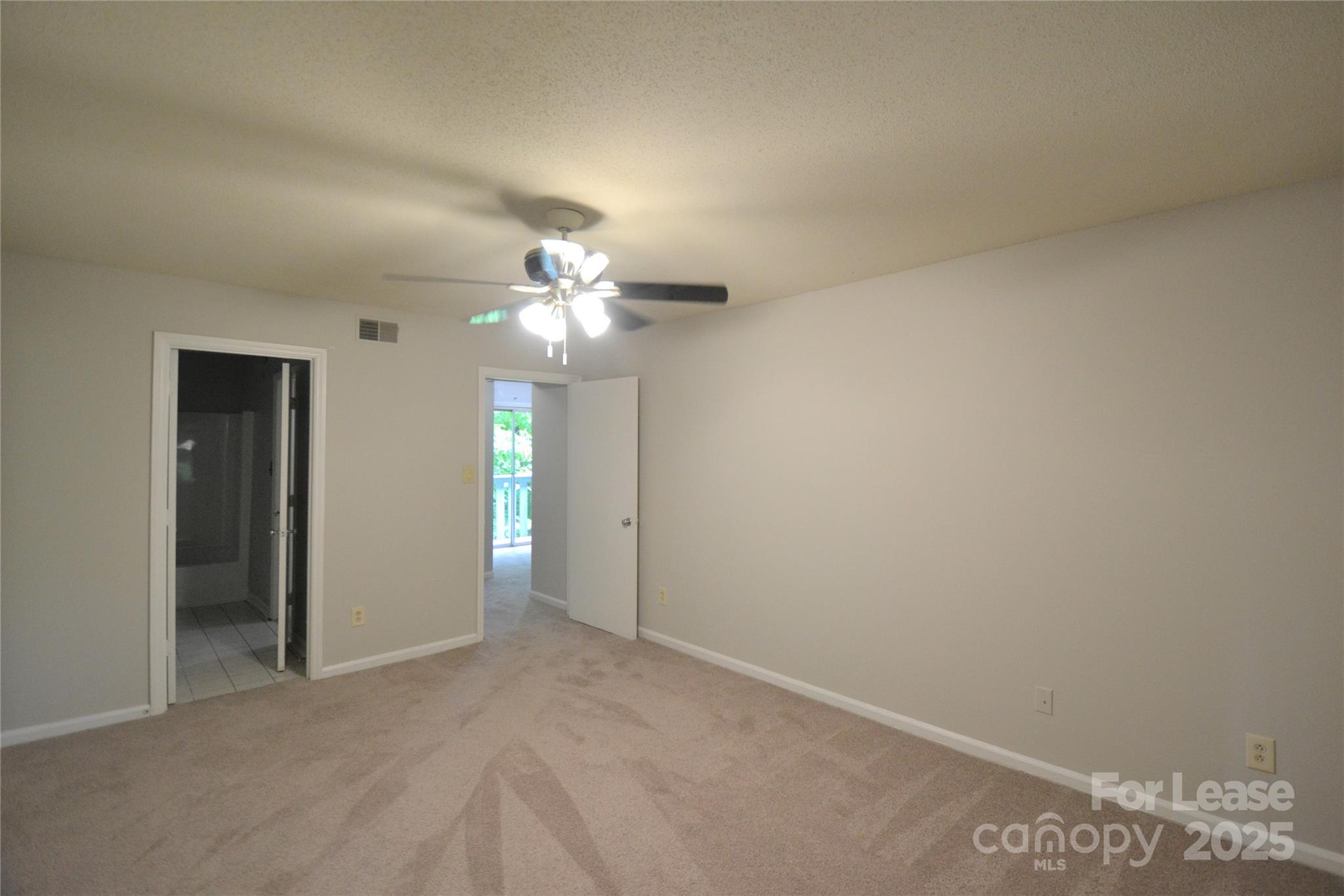 Sharon Lakes - Residential Lease