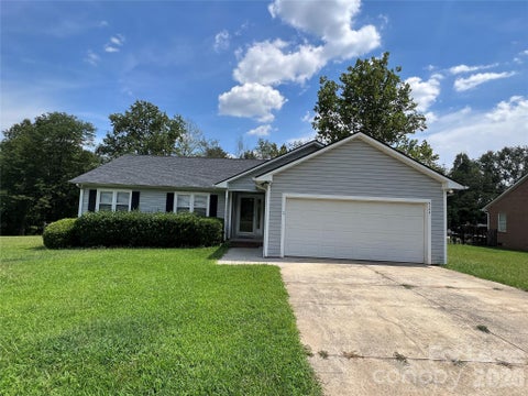 Photo of 4144 Sim Chick Lane, Maiden, NC 28650 (MLS # 4398950)