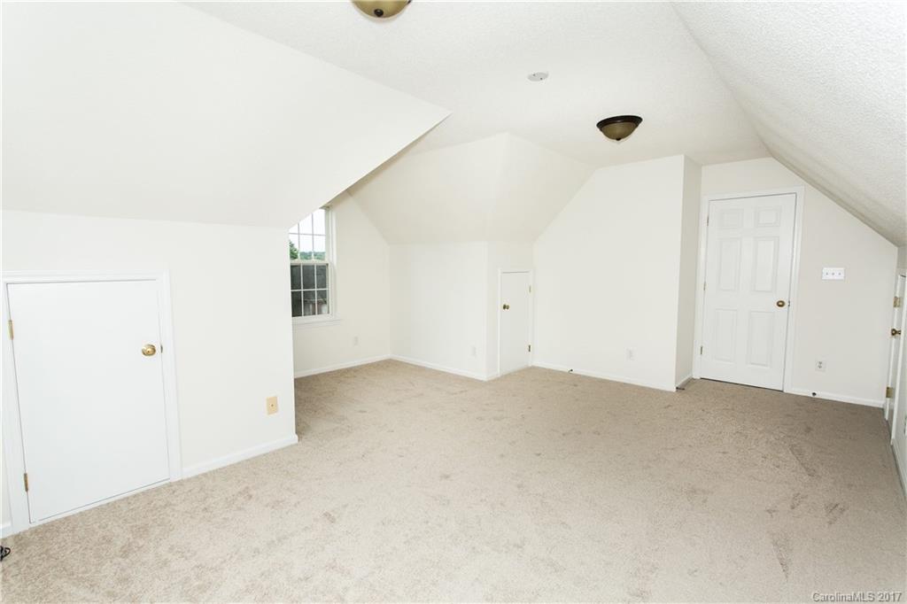 Gable Oaks - Residential