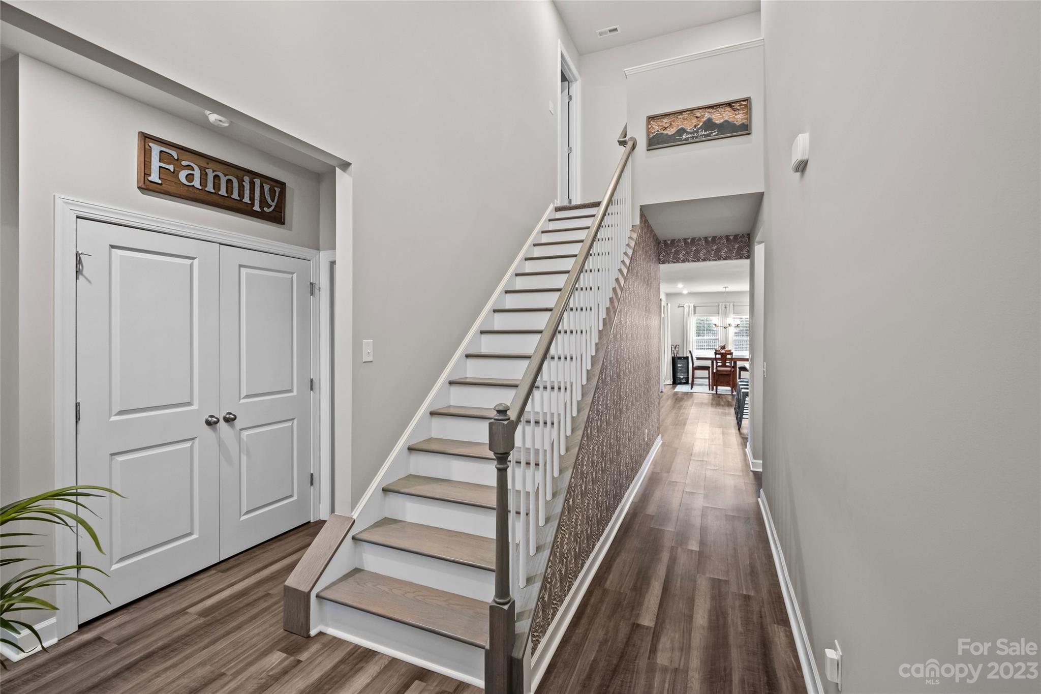 Stoneybrook Station - Residential