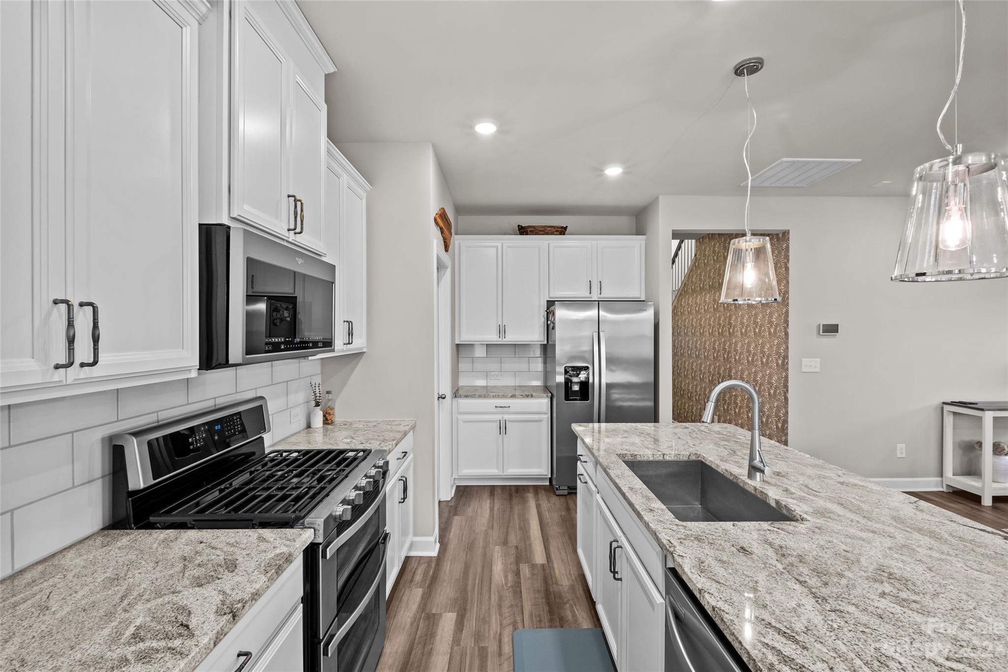 Stoneybrook Station - Residential