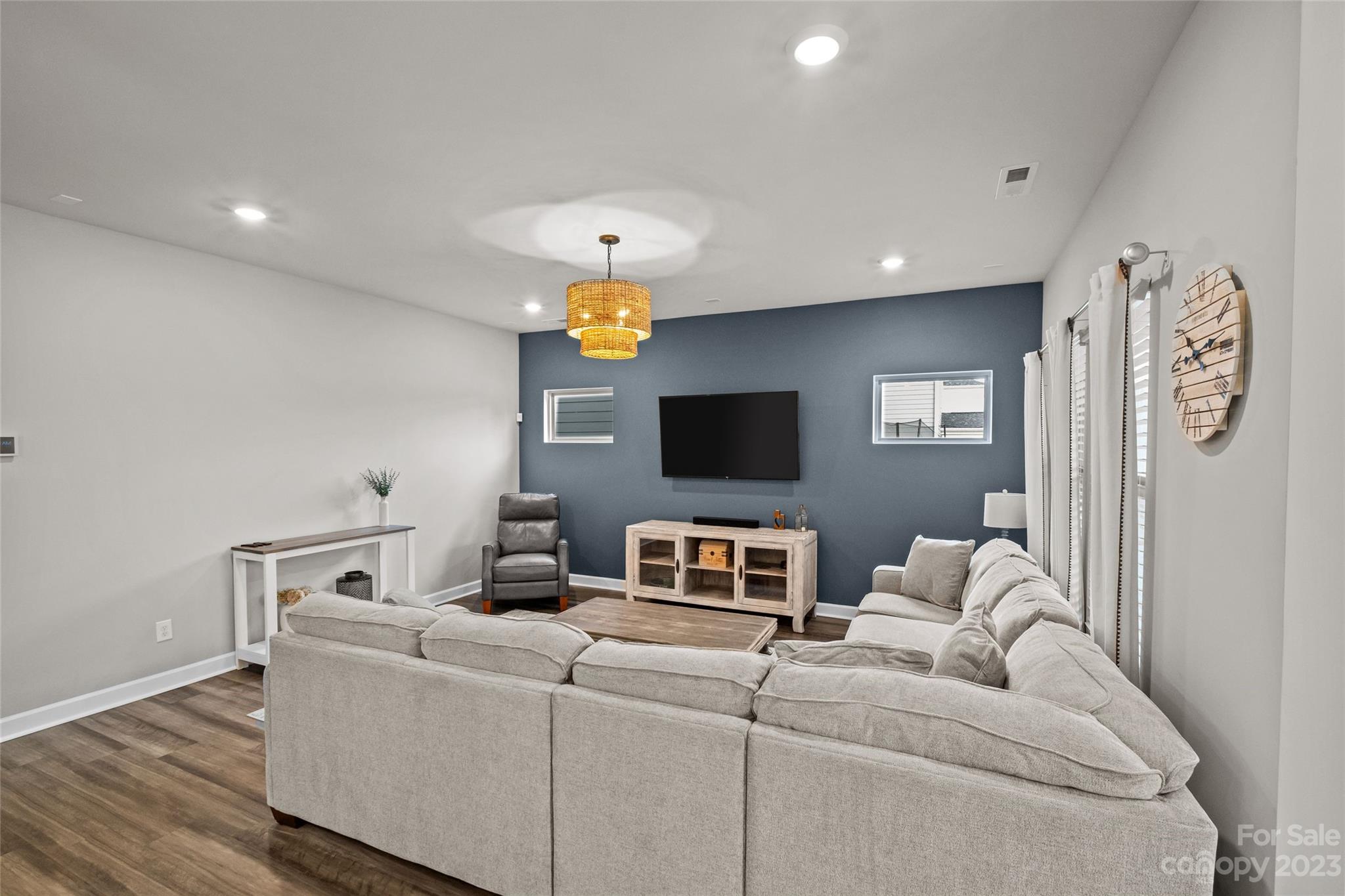 Stoneybrook Station - Residential