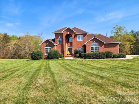 48 Oakdale Drive Taylorsville NC 28681