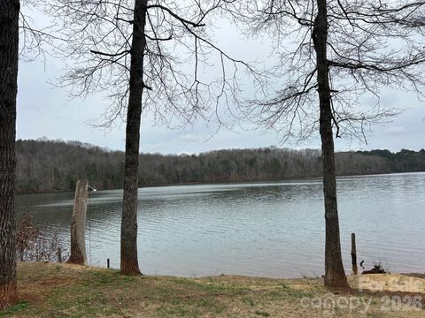 4237 Laurel Hill Road Claremont NC 28610