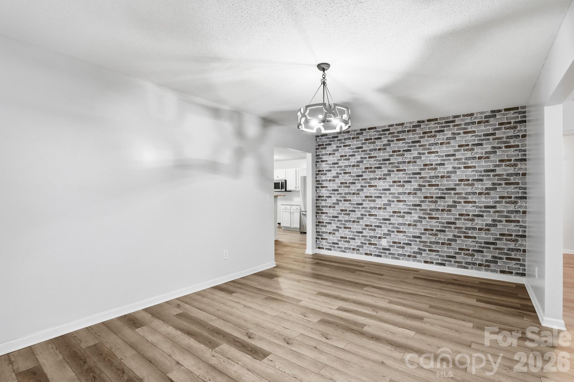 Village Green At Wellsbrook - Residential