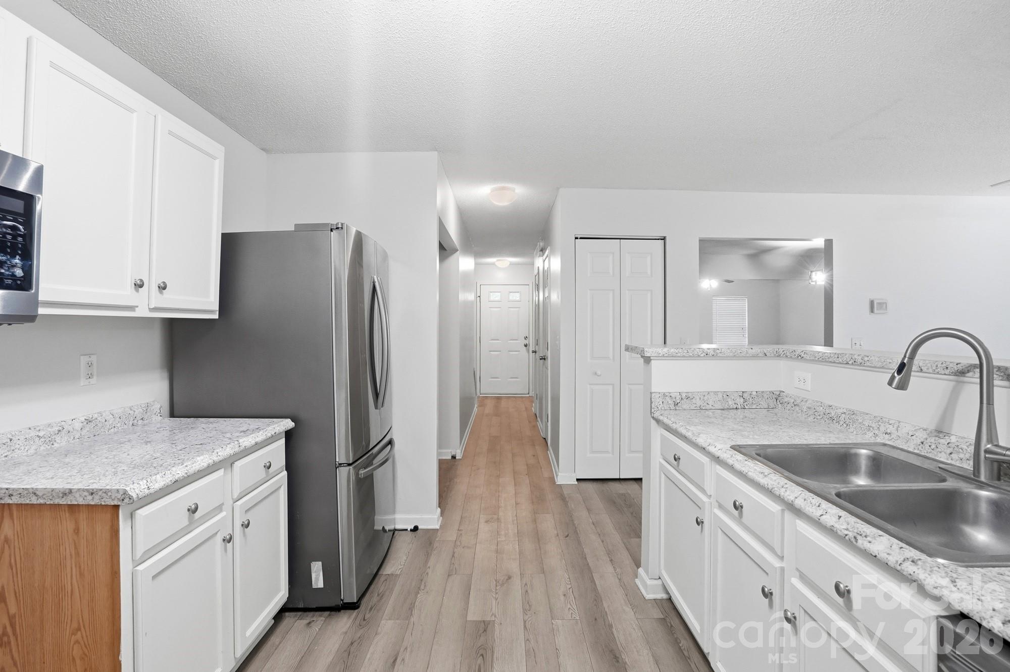 Village Green At Wellsbrook - Residential