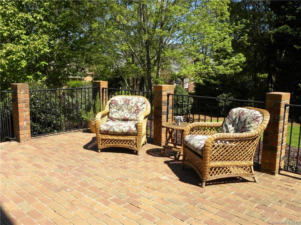 Beacon Knoll - Residential