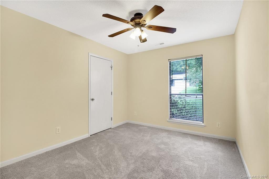 Walden on Carmel - Residential