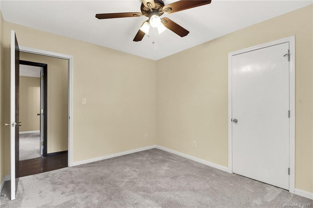 Walden on Carmel - Residential