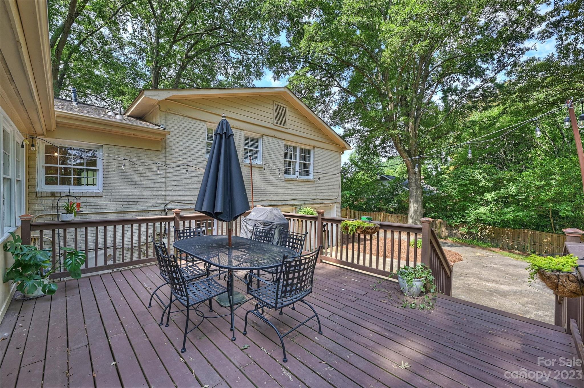Sharonwood Acres - Residential