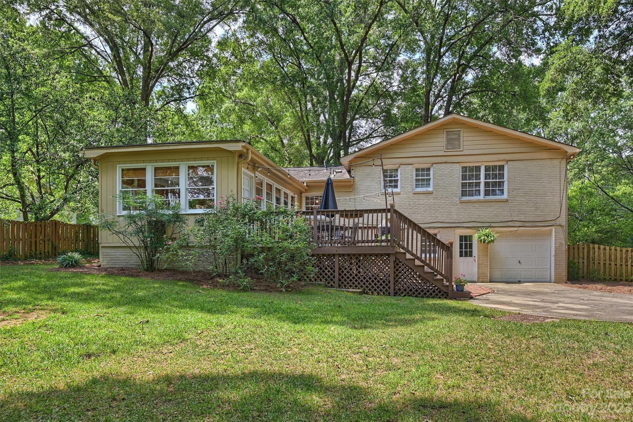 Sharonwood Acres - Residential
