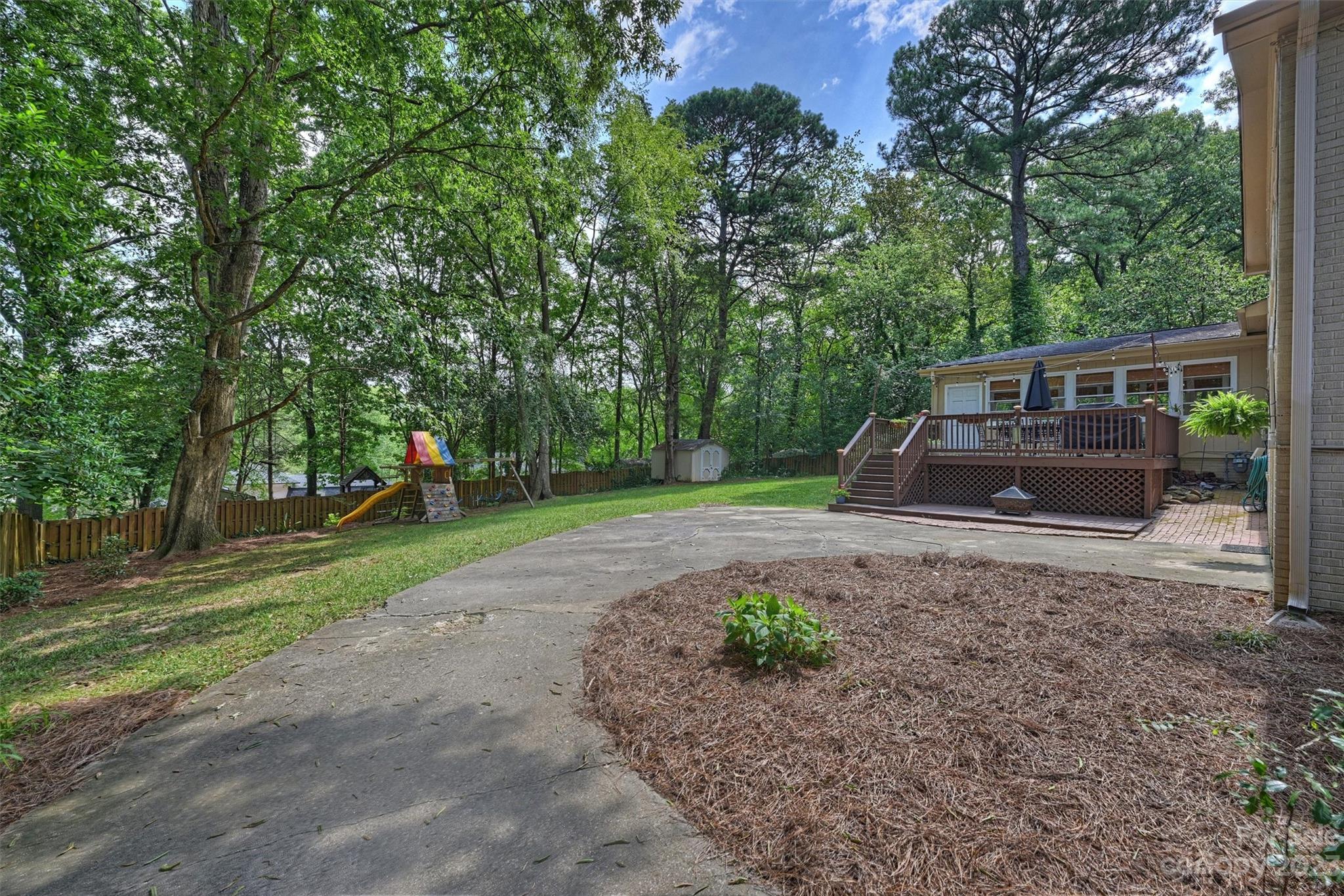 Sharonwood Acres - Residential