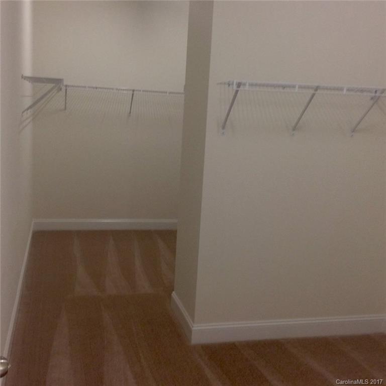 Cobblestone Manor - Residential