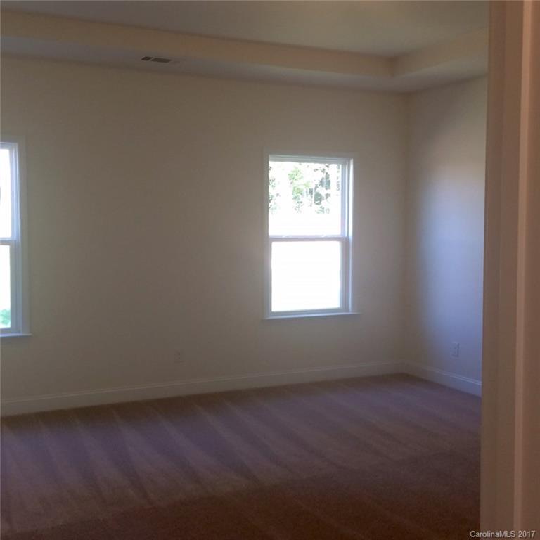 Cobblestone Manor - Residential