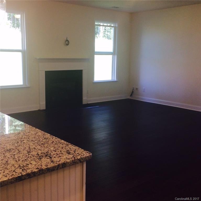 Cobblestone Manor - Residential