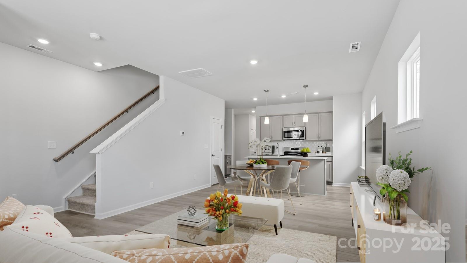 2910 Sloan Drive