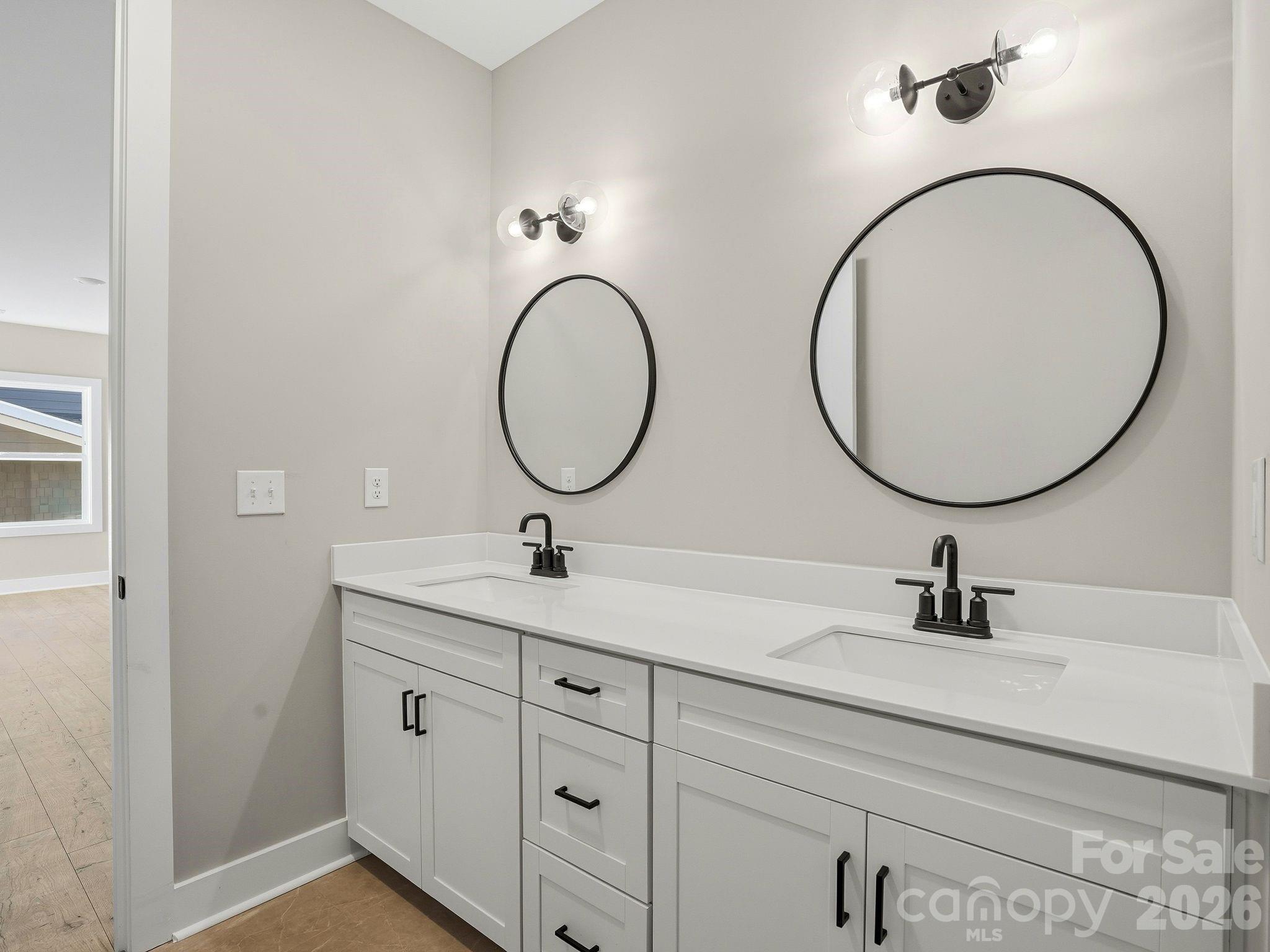 Chapel Crossing - Residential