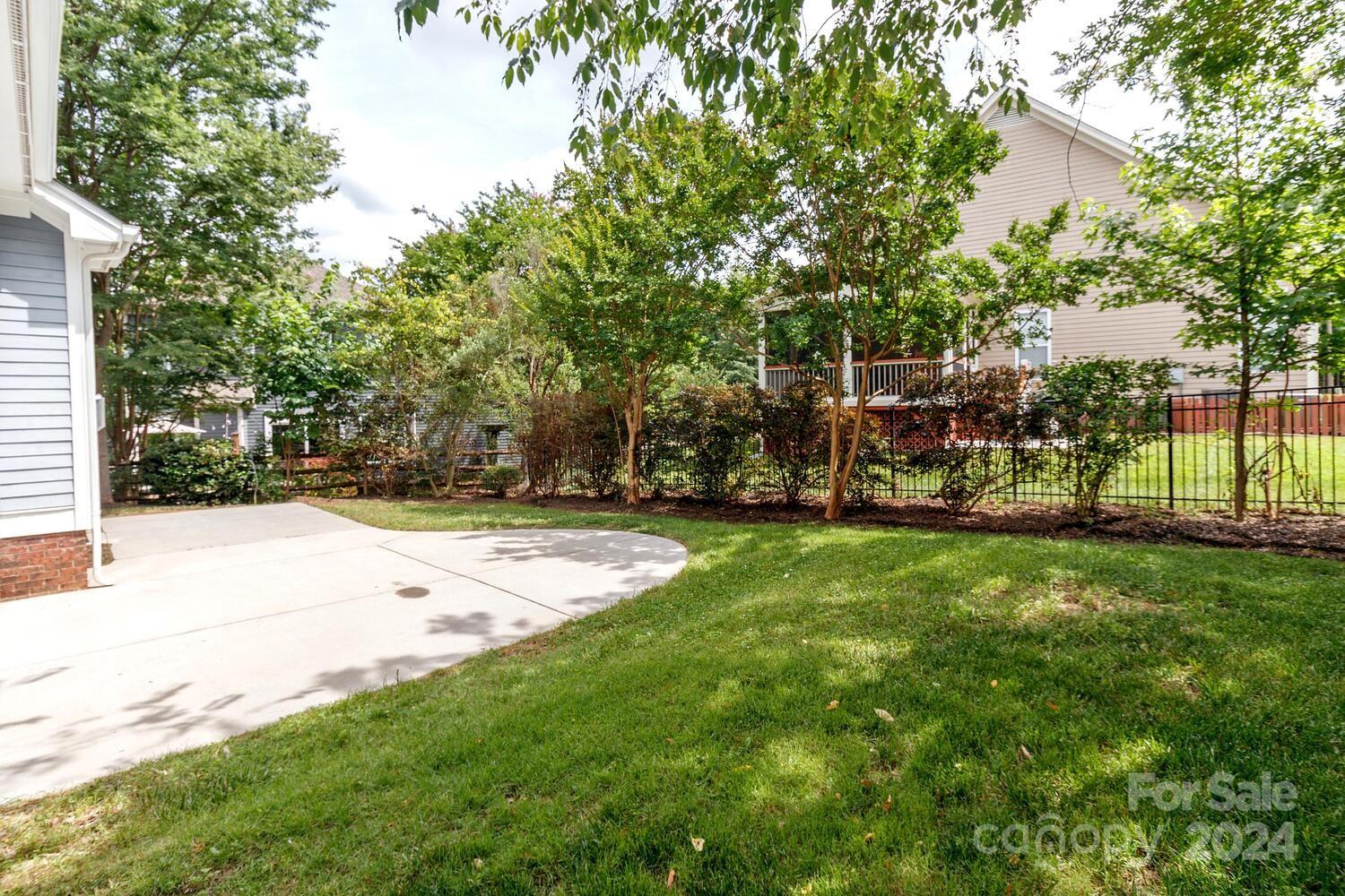 Highland Creek - Residential