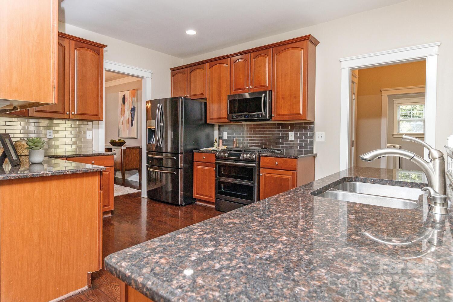 Highland Creek - Residential