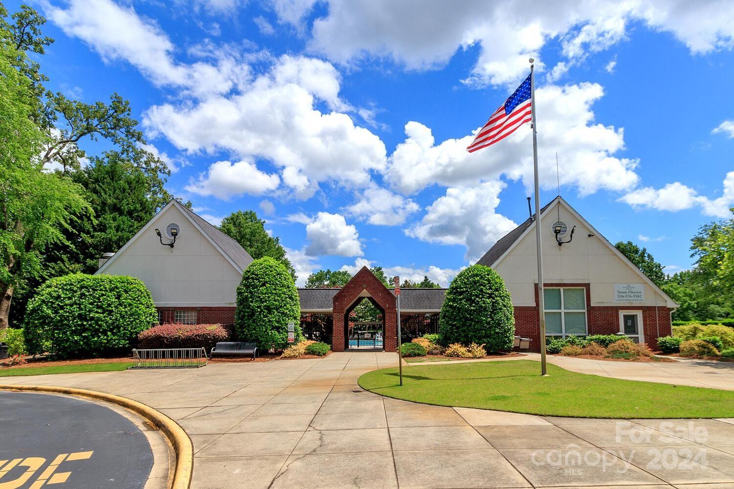 Highland Creek - Residential