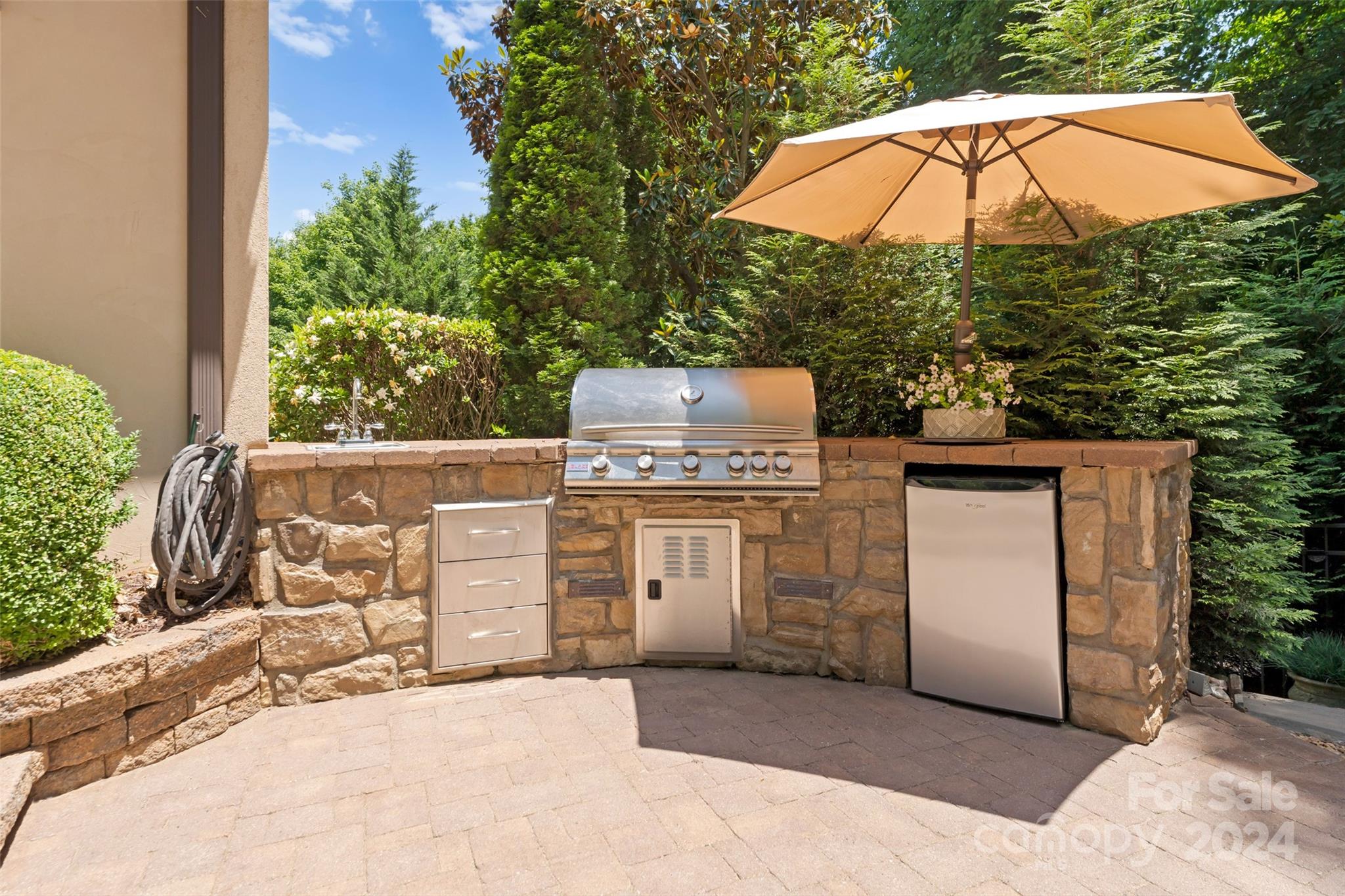 Christenbury Hall - Residential