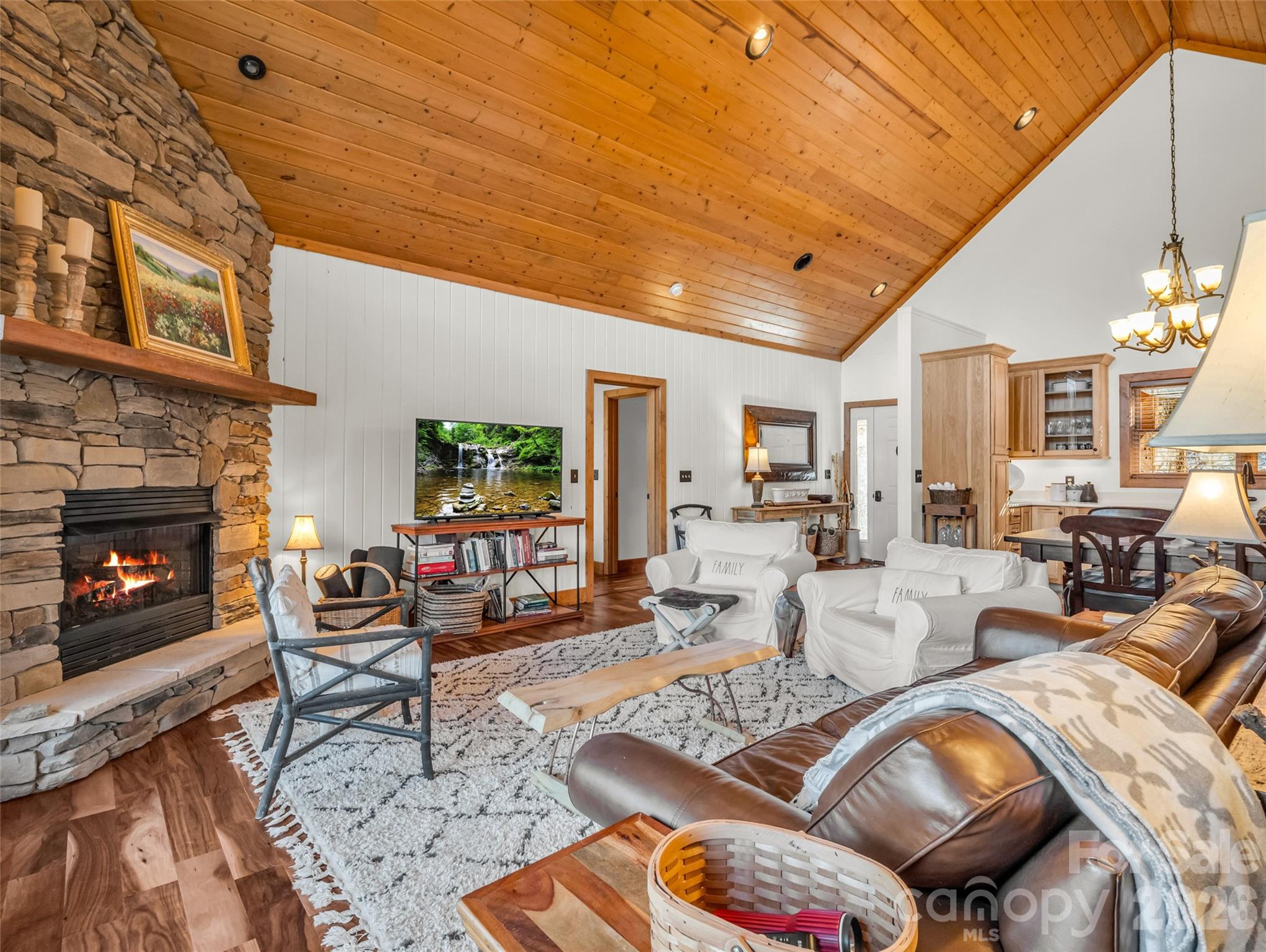 Wolf Laurel - Residential