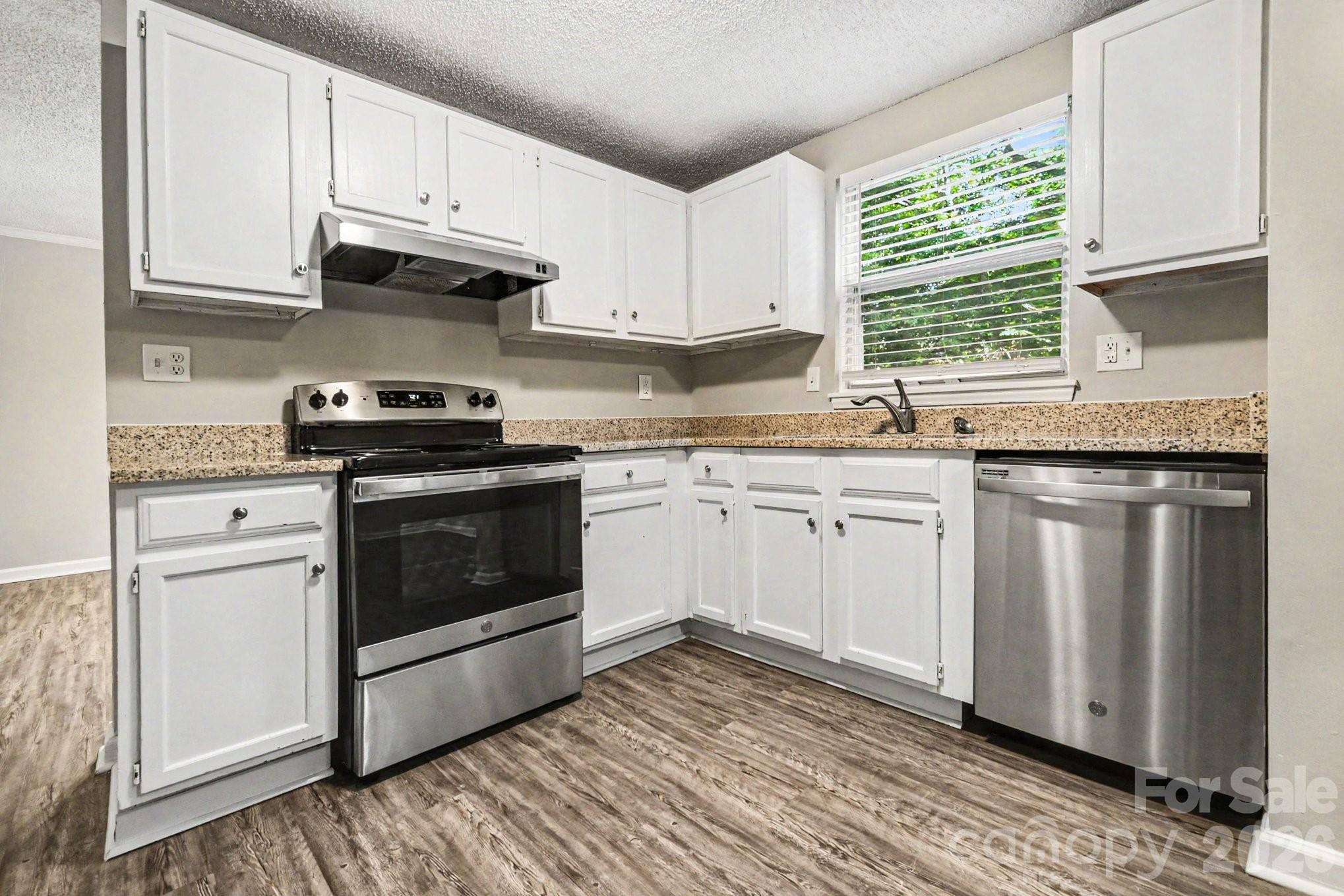 Walden On Carmel - Residential