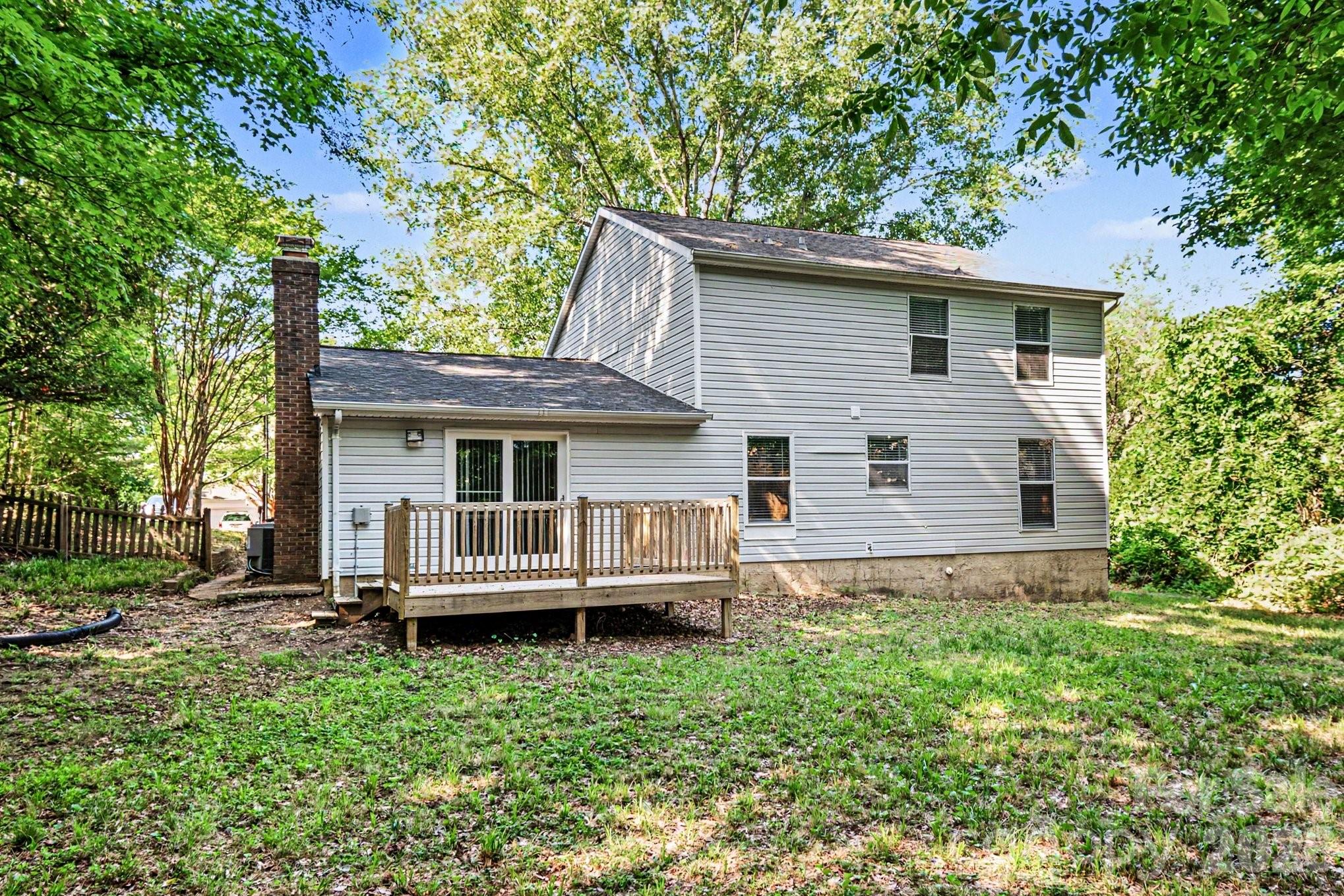 Walden On Carmel - Residential