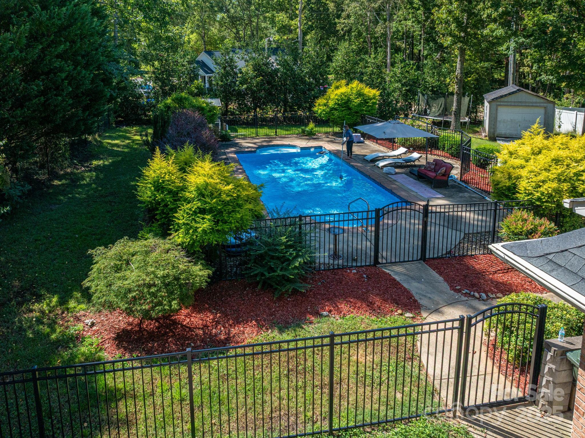 Crown Creek - Residential