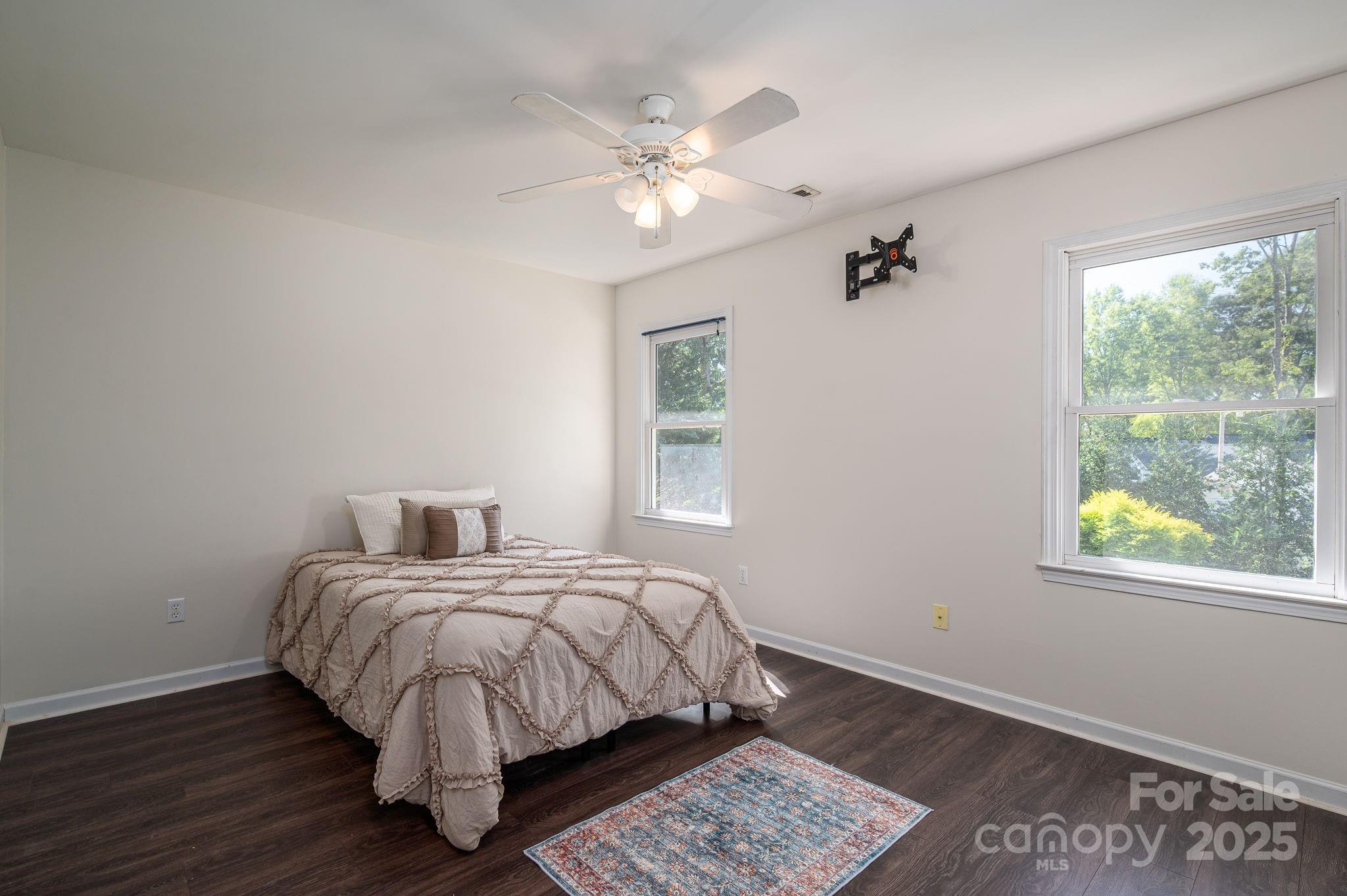 Crown Creek - Residential