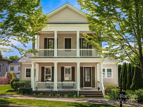 19 Dearborn Street Asheville NC 28803