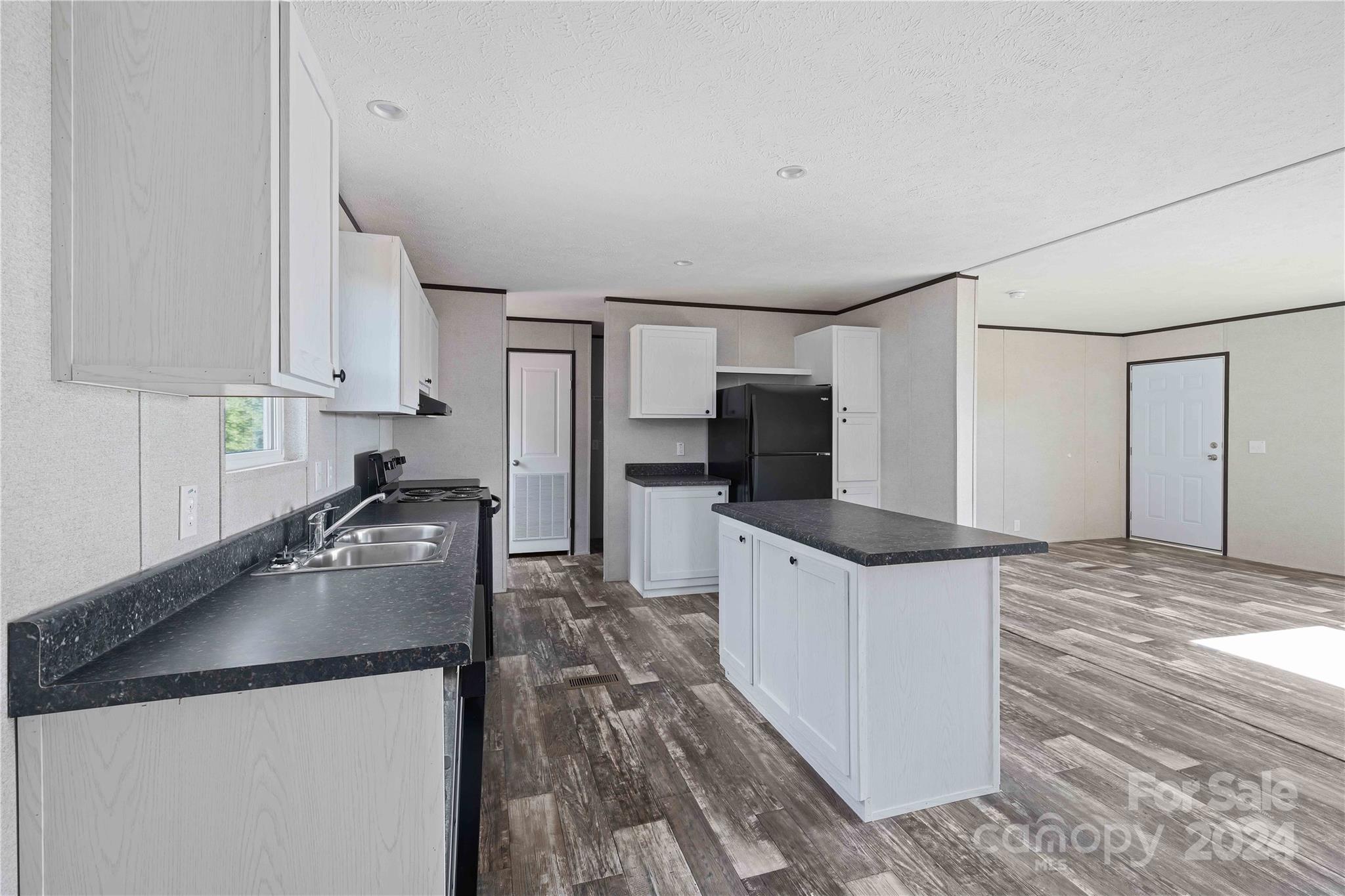Meadow Woods - Residential