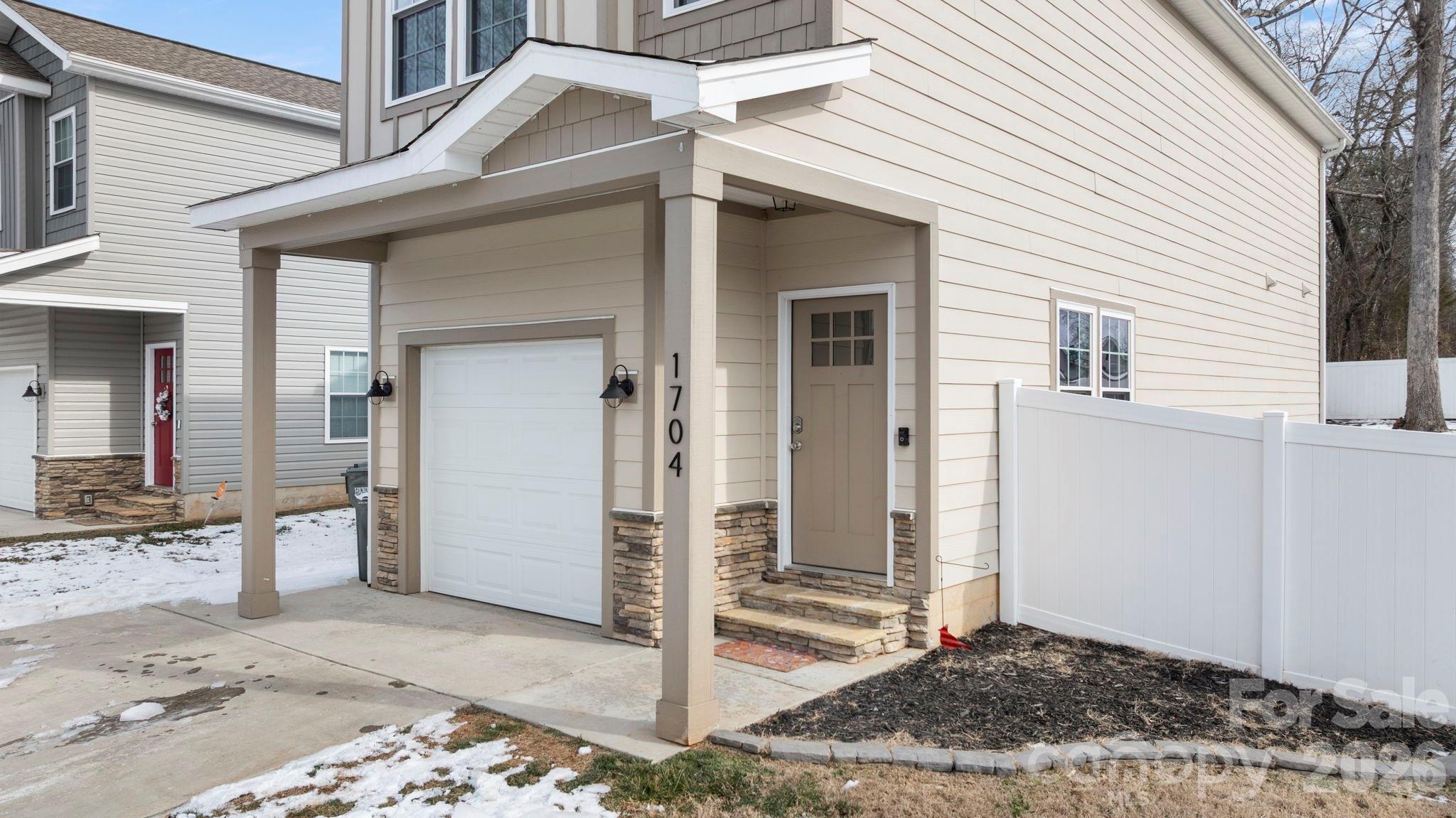 Isabellas Forest - Residential