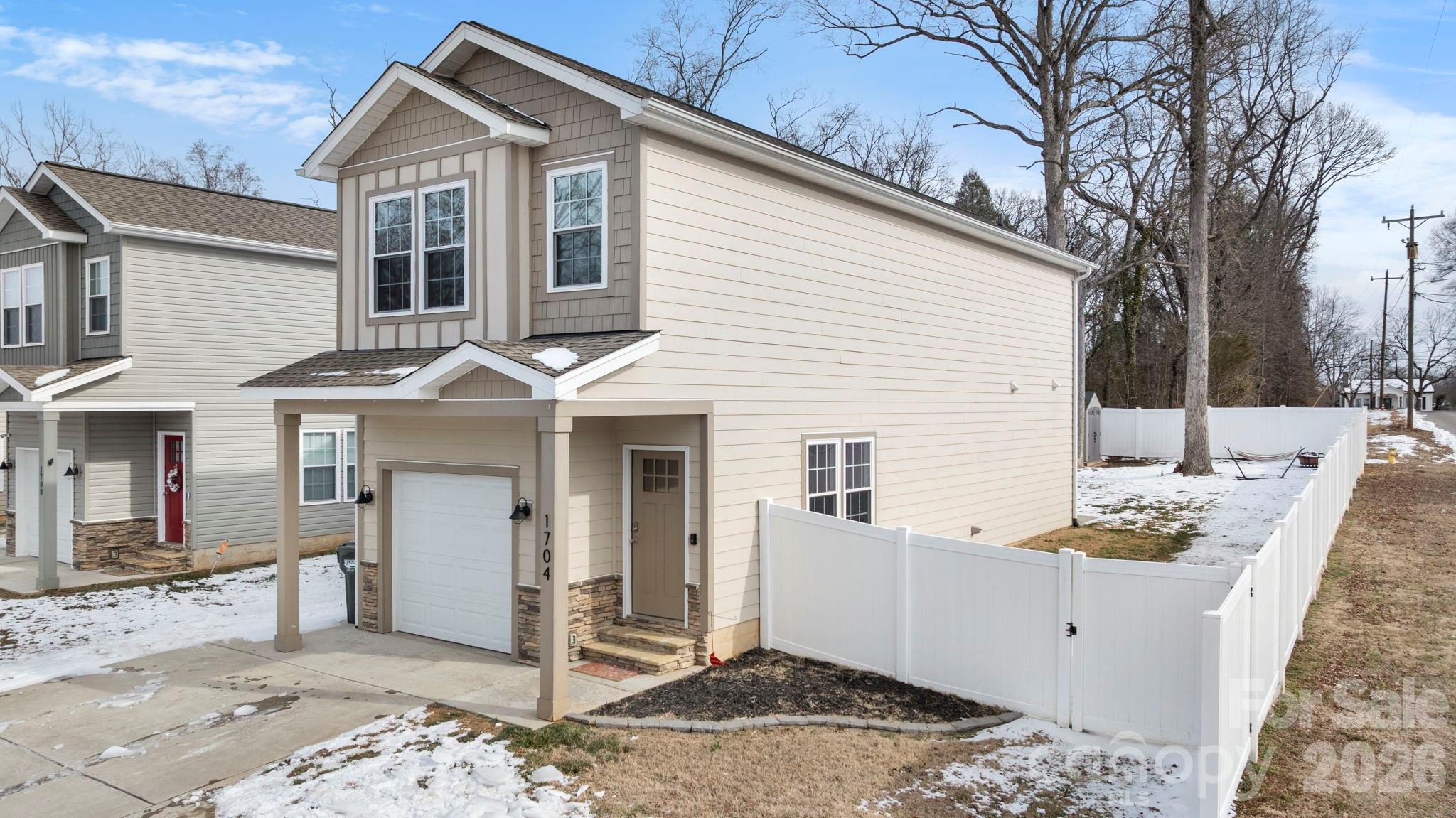 Isabellas Forest - Residential