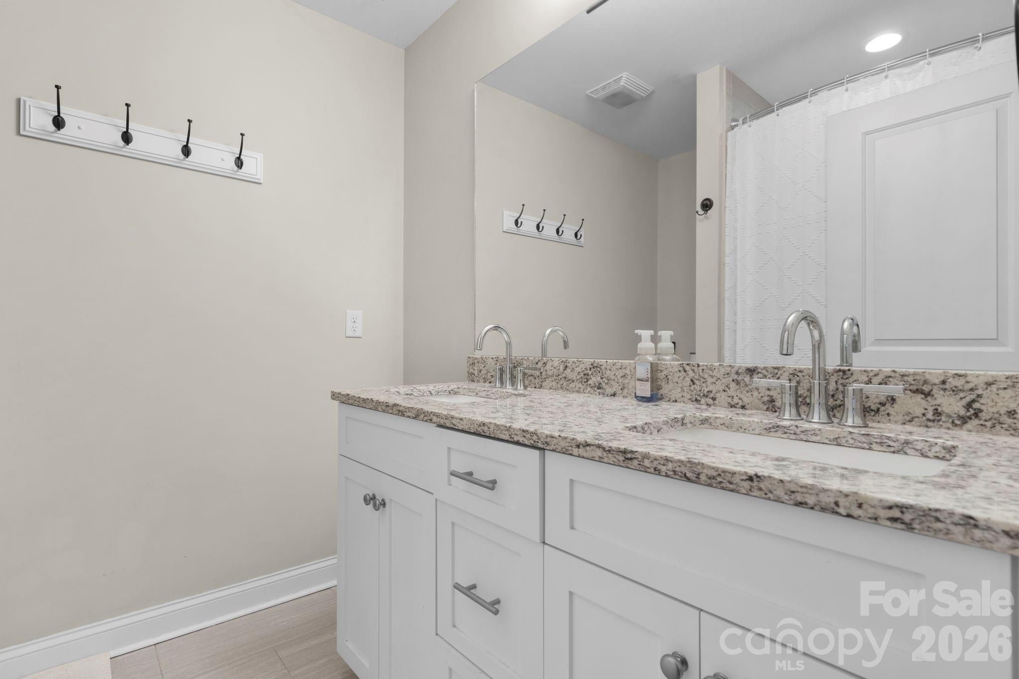 Isabellas Forest - Residential