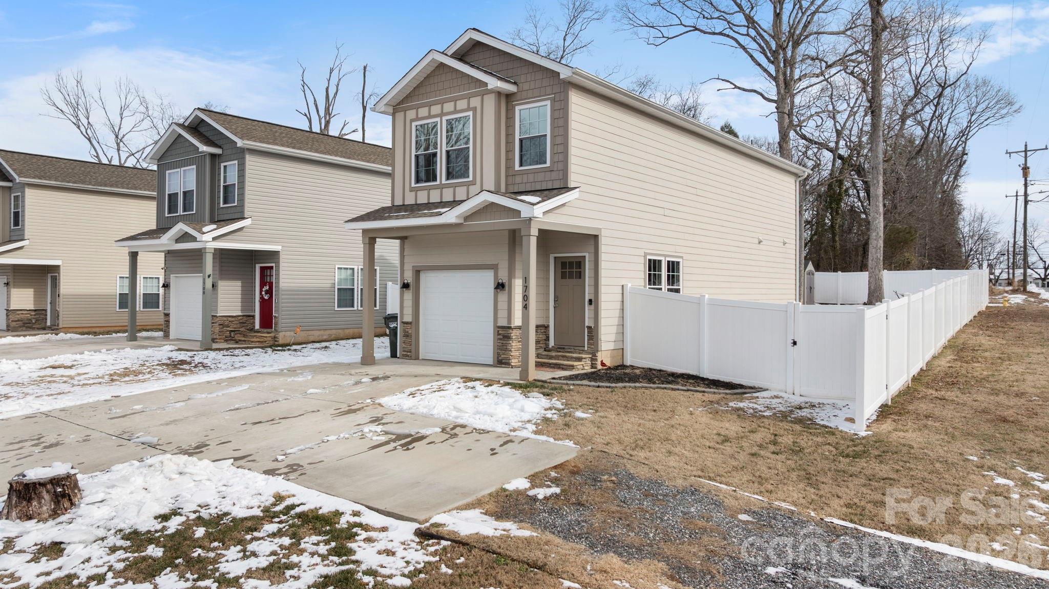 Isabellas Forest - Residential