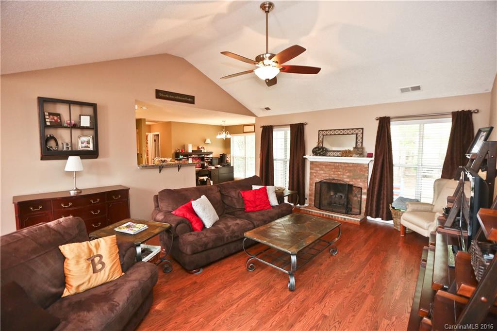 Weddington Woods - Residential